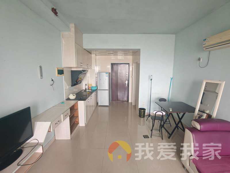 南昌我爱我家华南城一期九珑府 装修好，环镜优美 中间楼层