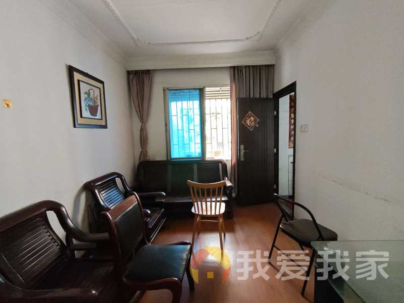 南昌我爱我家站南街 南北通透，采光好 近地铁 视野好，诚心出售