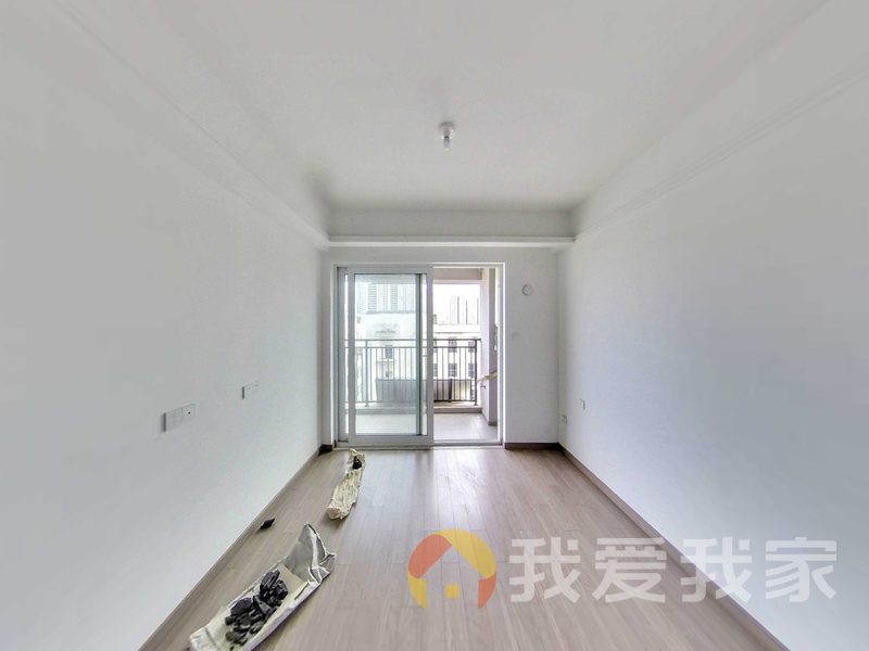 南昌我爱我家联发万科海上明月 南北通透，采光好 装修好，环镜优美 周边匹套完善，，出行方便
