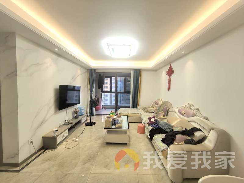 南昌我爱我家九颂山河时代城 南北通透，采光好 装修好，环镜优美 近地铁 中间楼层