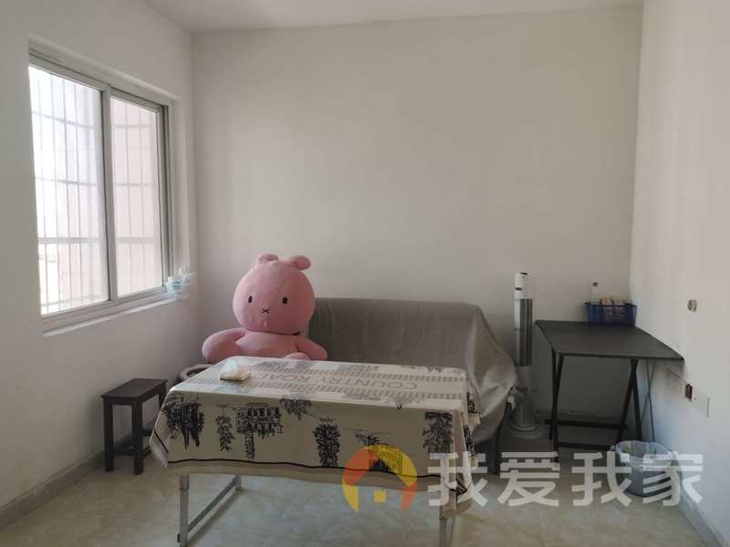 南昌我爱我家凤凰家园 南北通透，采光好 装修好，环镜优美 近地铁 视野好，诚心出售