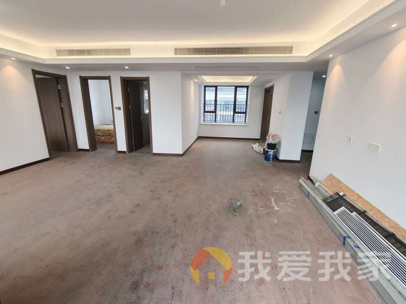 南昌我爱我家鸿海溪园 南北通透，采光好 装修好，环镜优美 视野好，诚心出售