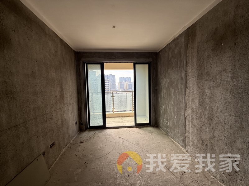 南昌我爱我家桃欣雅苑 南北通透，采光好 中间楼层