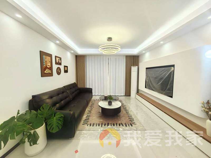 南昌我爱我家正荣华润玲珑府 南北通透，采光好 装修好，环镜优美 周边匹套完善，，出行方便