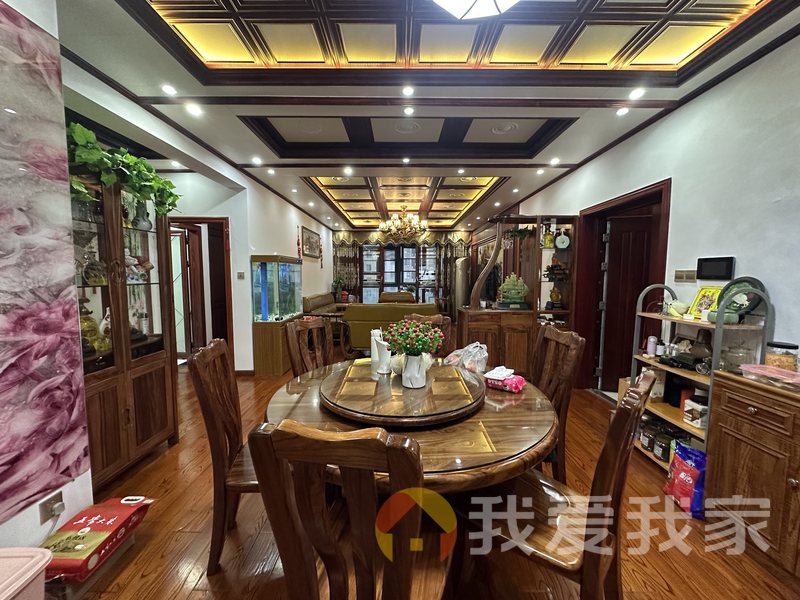 南昌我爱我家朝阳江上院 南北通透，采光好 装修好，环镜优美 视野好，诚心出售