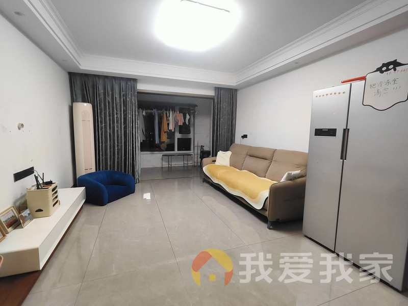 南昌我爱我家联发时代天境（盛璟住宅小区） 南北通透，采光好 装修好，环镜优美 中间楼层