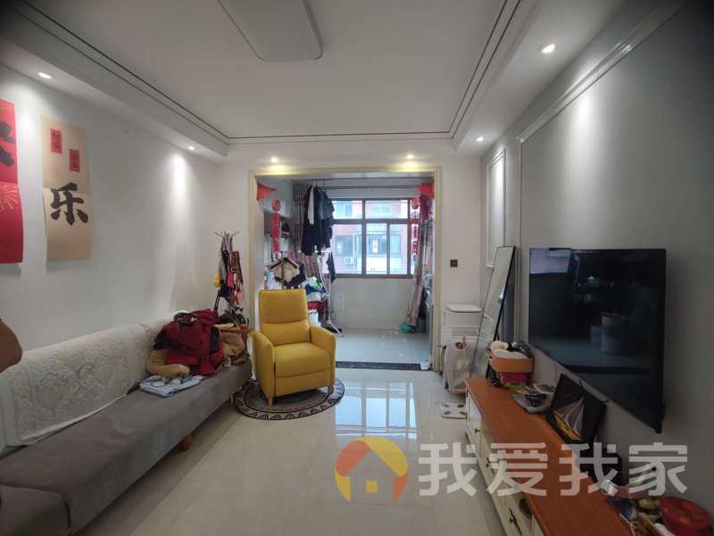 南昌我爱我家香澄苑 南北通透，采光好 装修好，环镜优美 视野好，诚心出售