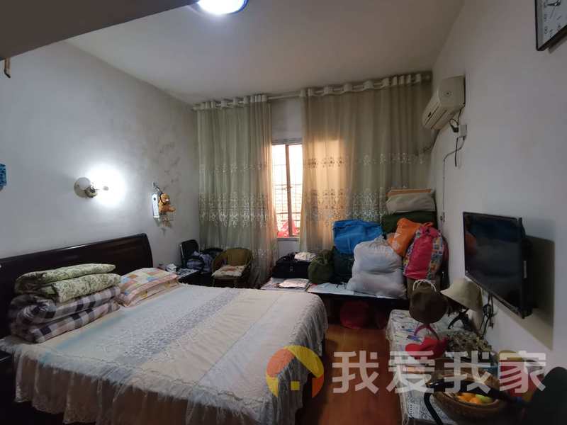 南昌我爱我家上海路543号搪瓷厂宿舍 装修好，环镜优美 视野好，诚心出售