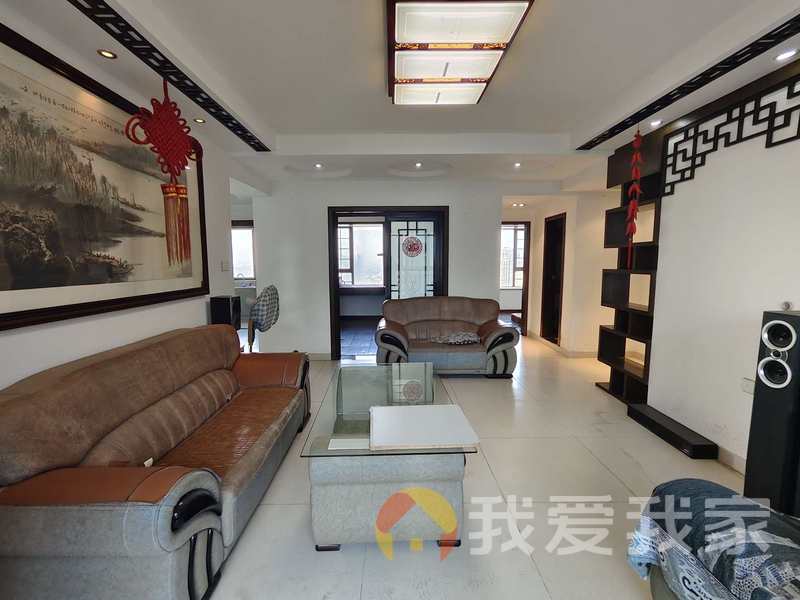 南昌我爱我家红谷凯旋 南北通透，采光好 近地铁 视野好，诚心出售