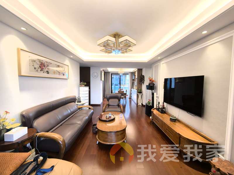 南昌我爱我家新力琥珀园一期 南北通透，采光好 装修好，环镜优美 中间楼层