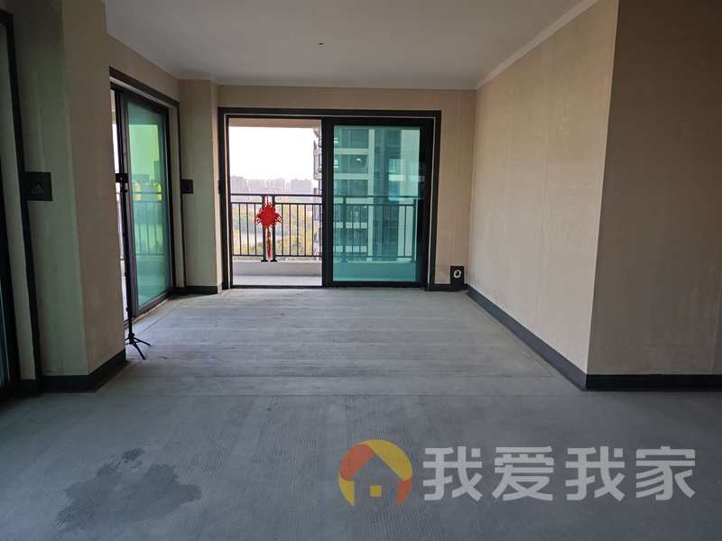 南昌我爱我家保利艾溪湖 南北通透，采光好 中间楼层