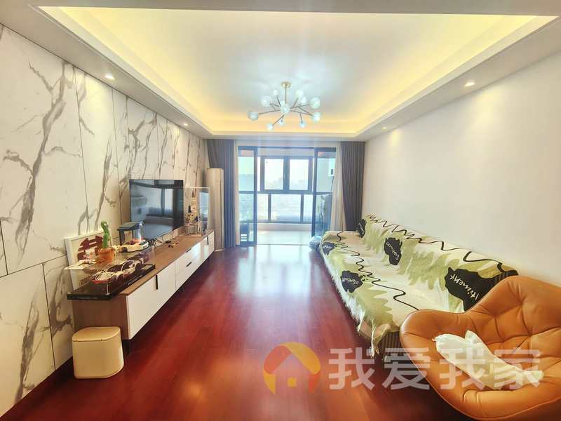 南昌我爱我家新力琥珀园二期 南北通透，采光好 装修好，环镜优美 中间楼层