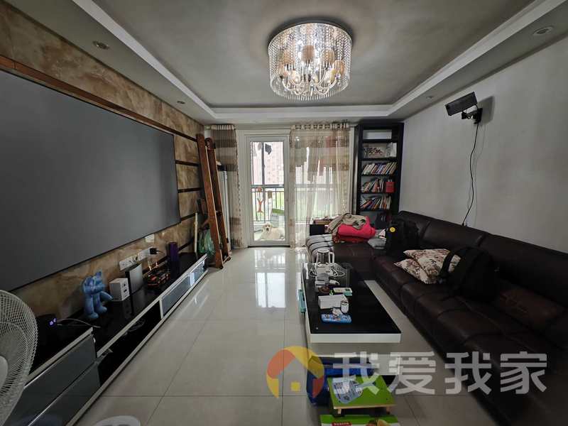 南昌我爱我家高新大道满庭春 南北通透，采光好 装修好，环镜优美 视野好，诚心出售