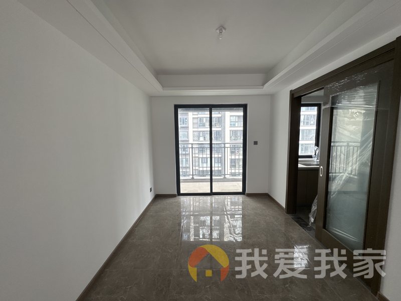 南昌我爱我家正荣棠悦 南北通透，采光好 装修好，环镜优美 视野好，诚心出售