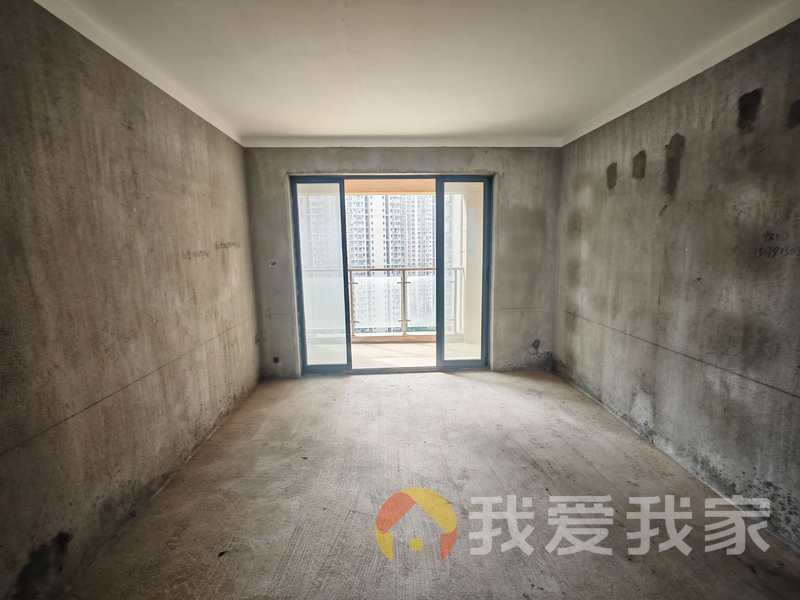 南昌我爱我家西站瑞都 南北通透，采光好 视野好，诚心出售