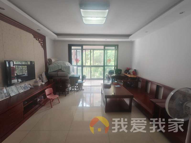 南昌我爱我家紫金园二期 南北通透，采光好 装修好，环镜优美 中间楼层