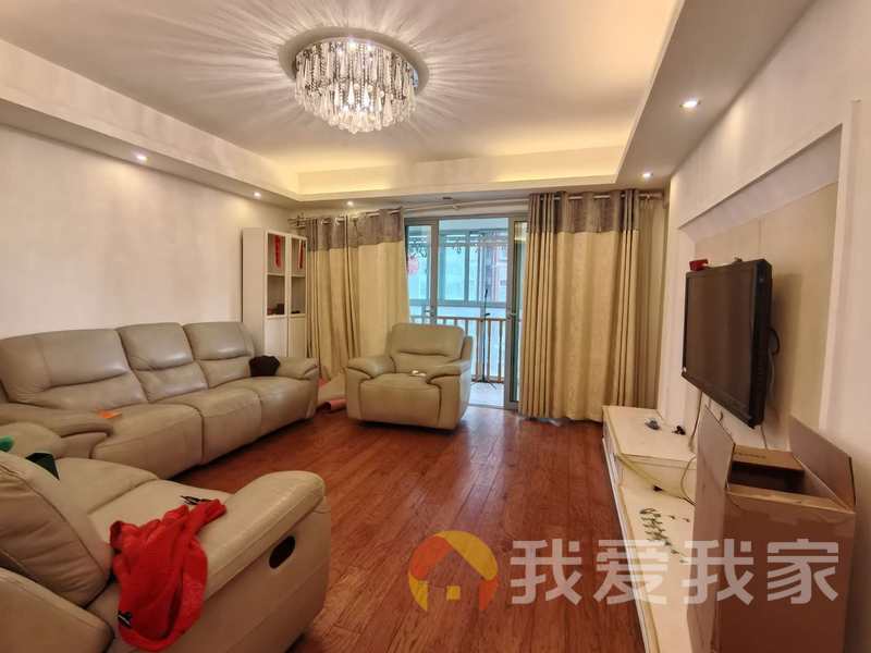 南昌我爱我家可以拎包入住，小区环境优静