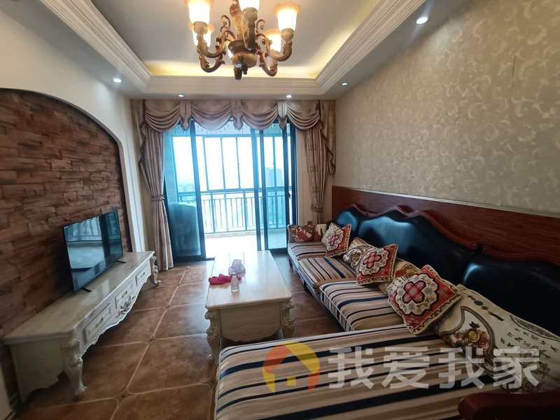 南昌我爱我家绿地玫瑰城 南北通透，采光好 装修好，环镜优美 视野好，诚心出售