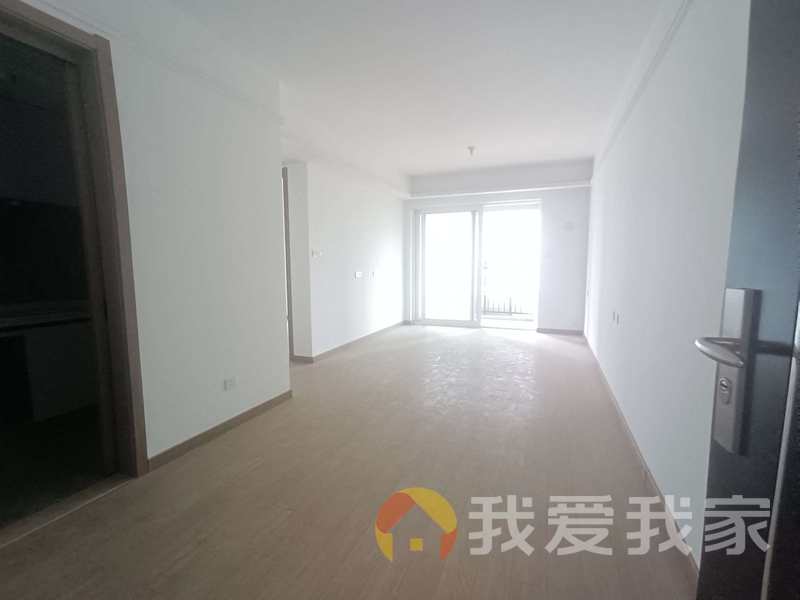 南昌我爱我家联发万科海上明月 南北通透，采光好 装修好，环镜优美 周边匹套完善，，出行方便