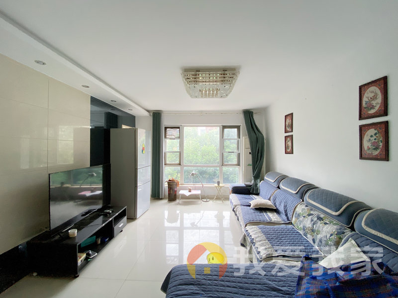 南昌我爱我家万达星城E组团(伴月庭) 南北通透，采光好 装修好，环镜优美 近地铁 中间楼层