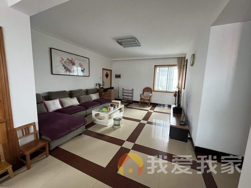 南昌我爱我家监狱局宿舍 南北通透，采光好 近地铁 视野好，诚心出售