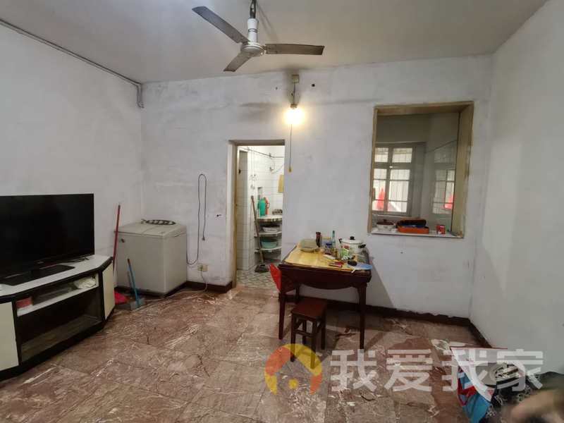 南昌我爱我家民巷 南北通透，采光好 近地铁 中间楼层