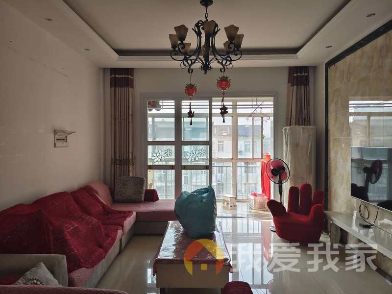 南昌我爱我家正荣大湖之都蓝汀岸 南北通透，采光好 装修好，环镜优美 近地铁 视野好，诚心出售