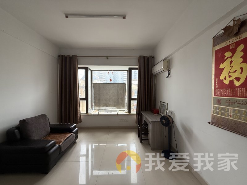 南昌我爱我家星河国际 南北通透，采光好 装修好，环镜优美 中间楼层