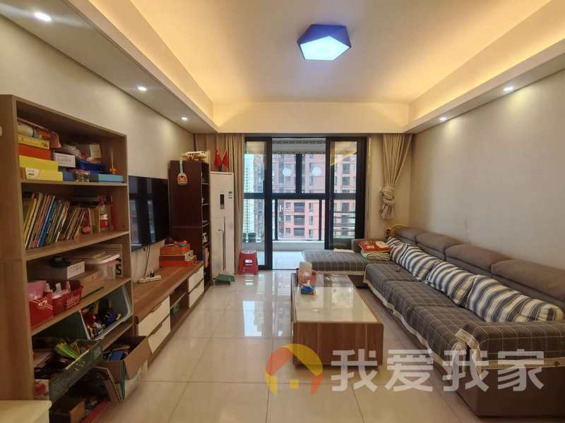 南昌我爱我家紫金城红郡 南北通透，采光好 装修好，环镜优美 视野好，诚心出售