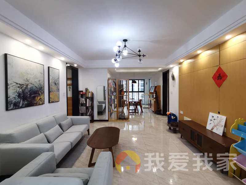 南昌我爱我家世纪风情二期 南北通透，采光好 装修好，环镜优美 近地铁 视野好，诚心出售