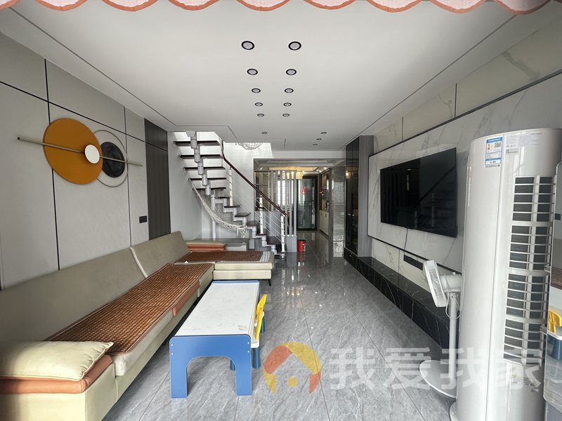 南昌我爱我家银河城白沙地 南北通透，采光好 装修好，环镜优美 近地铁 视野好，诚心出售