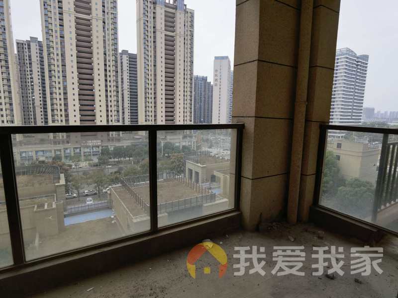 南昌我爱我家锦天府 南北通透，采光好 装修好，环镜优美 视野好，诚心出售