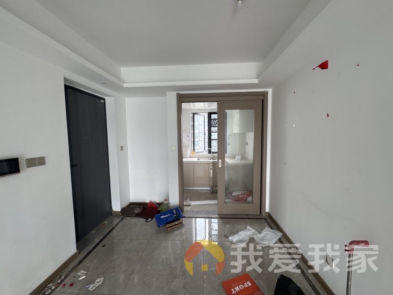 南昌我爱我家正荣棠悦 南北通透，采光好 装修好，环镜优美 中间楼层