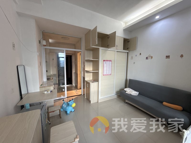 南昌我爱我家中产国际 装修好，环镜优美 视野好，诚心出售