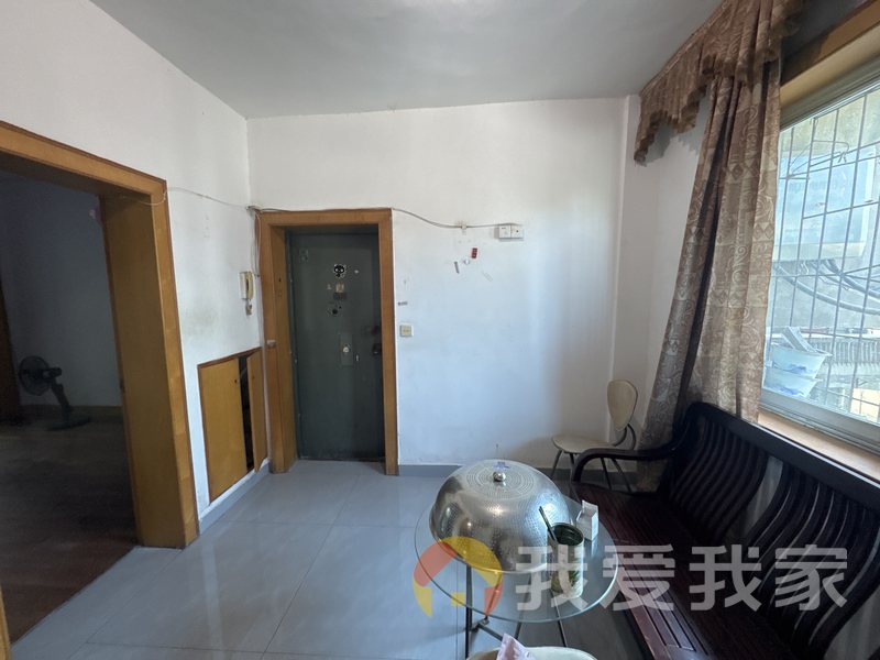 南昌我爱我家火电北院 南北通透，采光好 近地铁 中间楼层