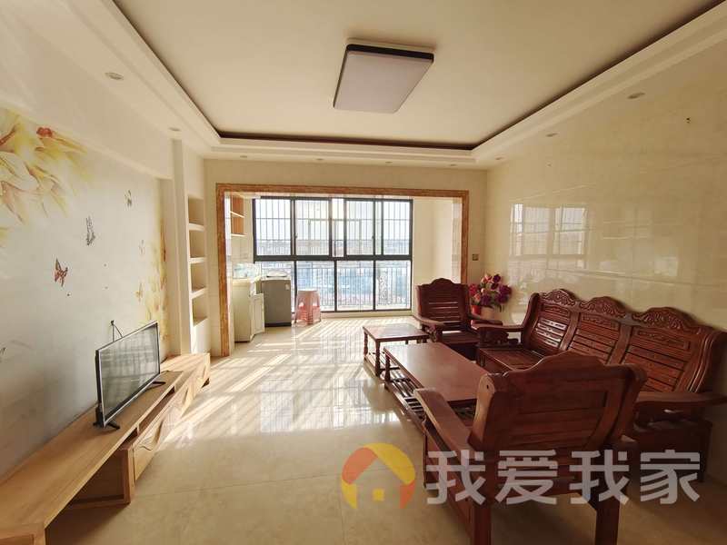 南昌我爱我家伴山蝶墅（伴山悦城） 南北通透，采光好 装修好，环镜优美 视野好，诚心出售