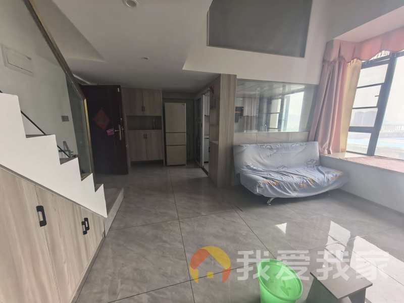 南部美的城 装修好，环镜优美 视野好，诚心出租