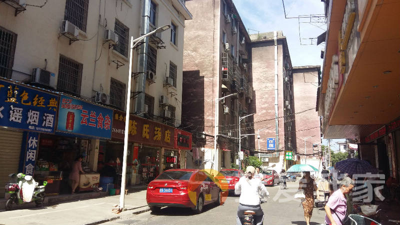 南昌我爱我家铁路三村 南北通透，采光好 周边匹套完善，，出行方便